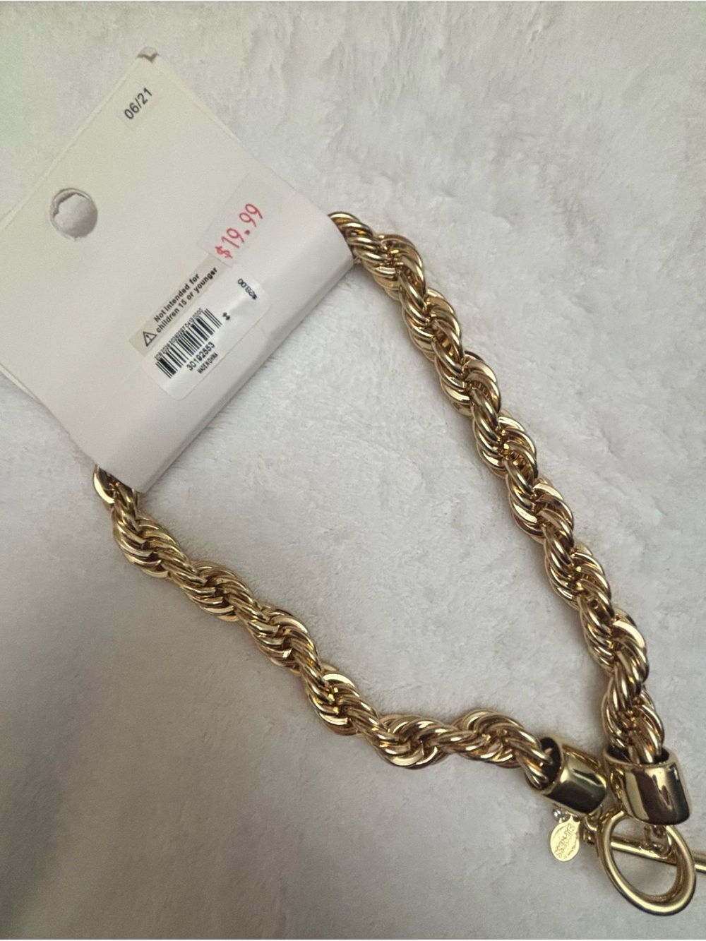 Express Gold-Tone Twisted Rope Chain Necklace - Gold - Picture 6 of 8